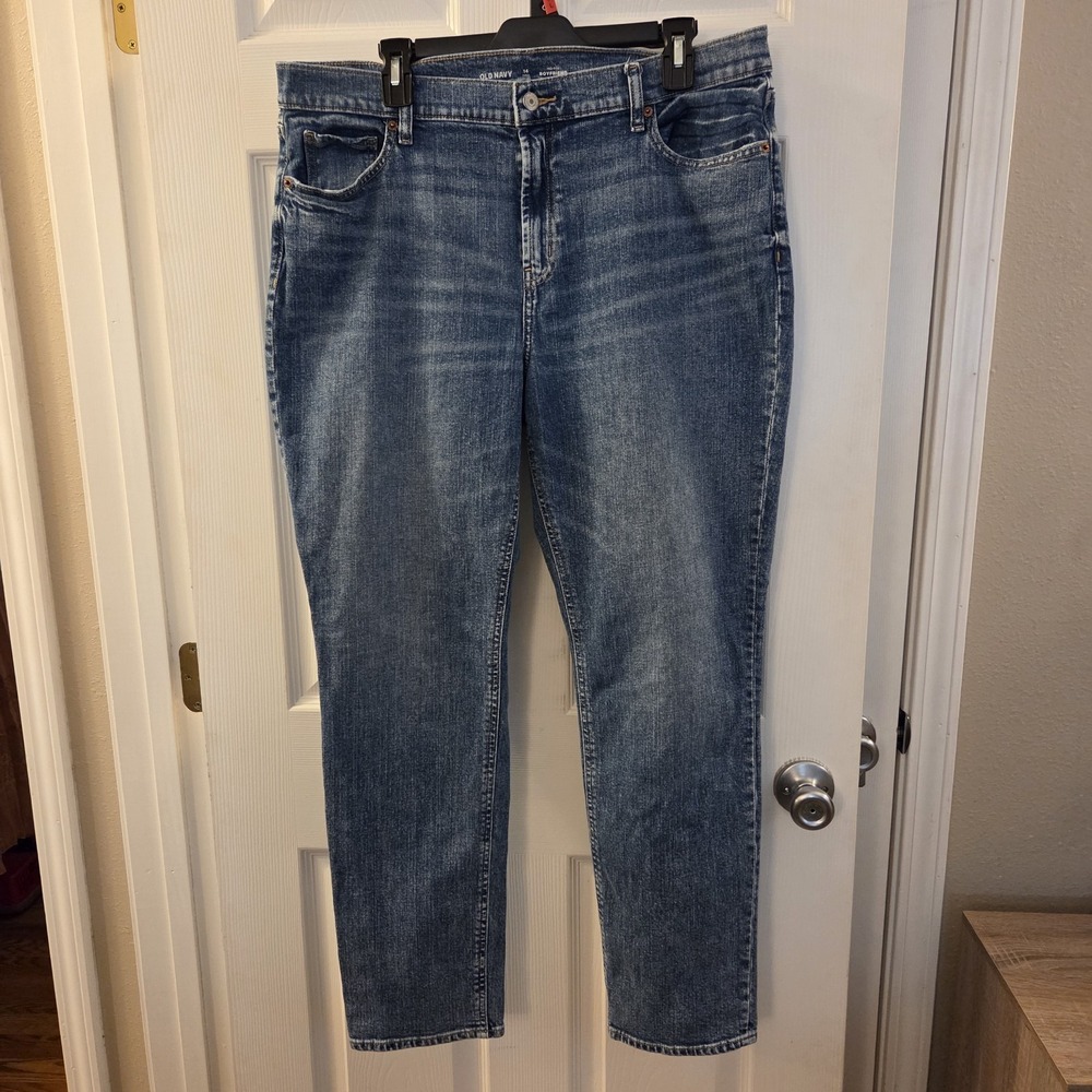 Old Navy sz 14 tall mid rise boyfriend jeans medium wash cotton/spandex casual